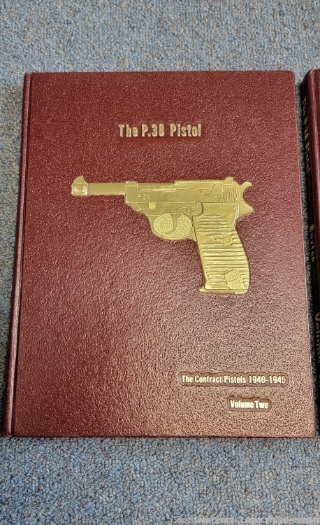 (2 TOTAL) THE P.38 PISTOL VOLUME 2 & 3 REFERENCE BOOK BY WARREN BUXTON-img-1