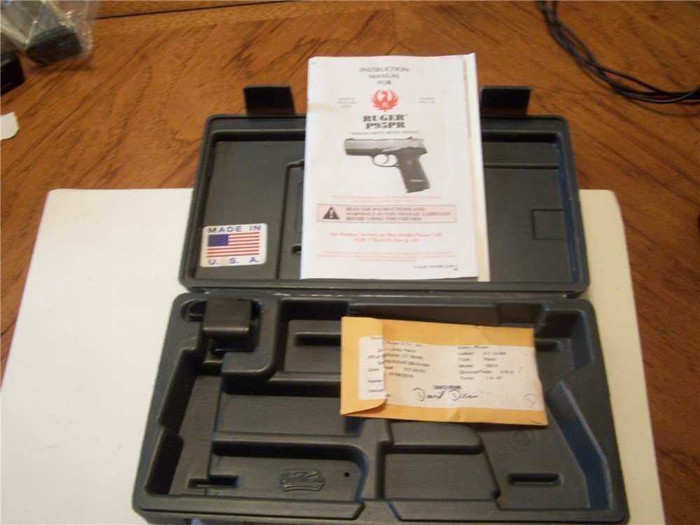 Ruger P95PR Pistol Box w/Manual & Loader &-img-1