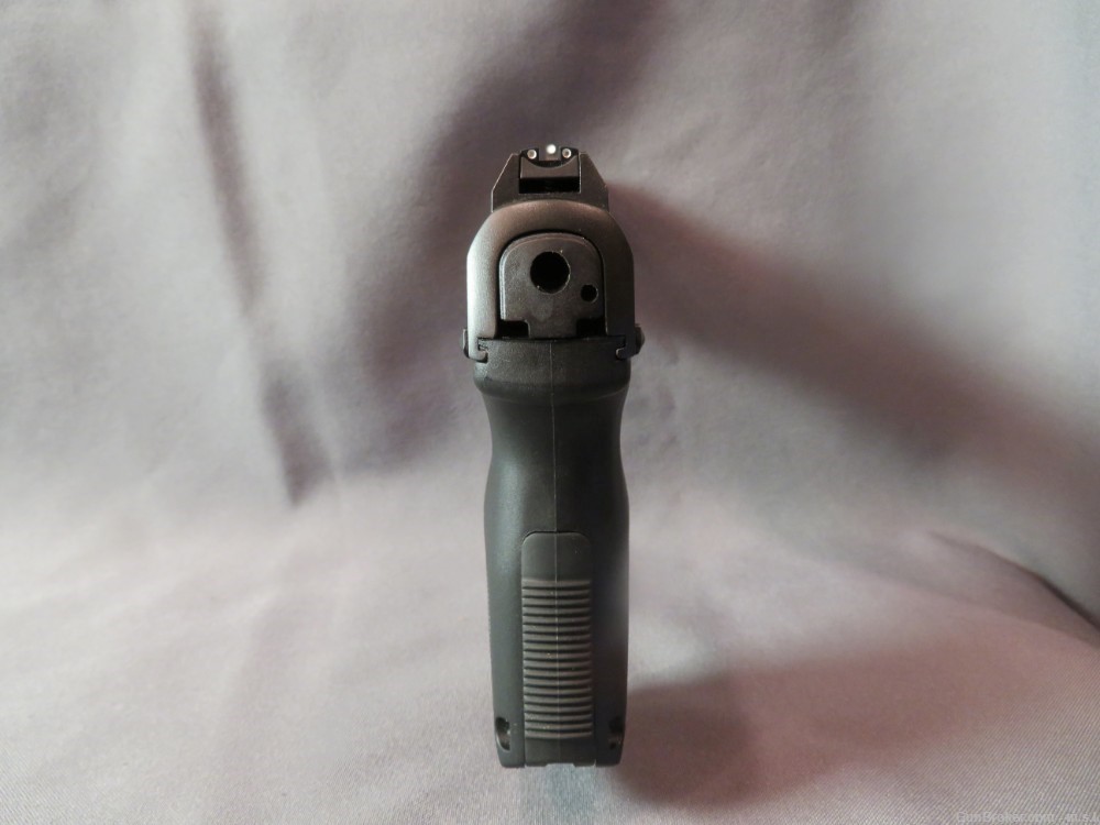 Ruger SR9c 9mm Compact LNIB -img-10