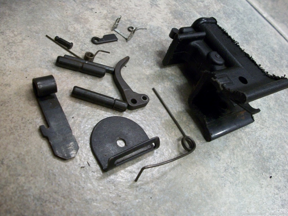 intratec tec9 9mm dc9 pistol lower receiver trigger parts kg99 ab10 kg 9 mm-img-2