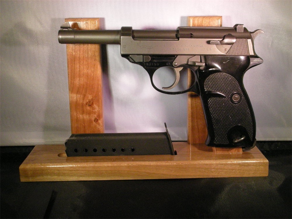P.38 Pistol Stand Wall Mount-img-2