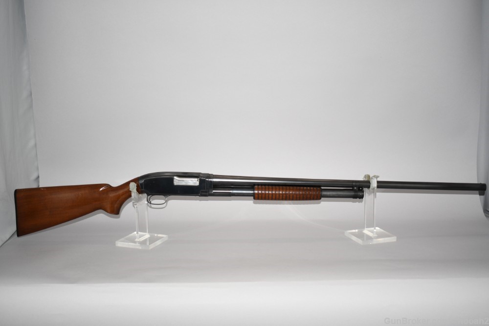 Winchester Model 12 Pump Shotgun 2 3/4" 12 G 30" Plain 1940 C&R-img-0