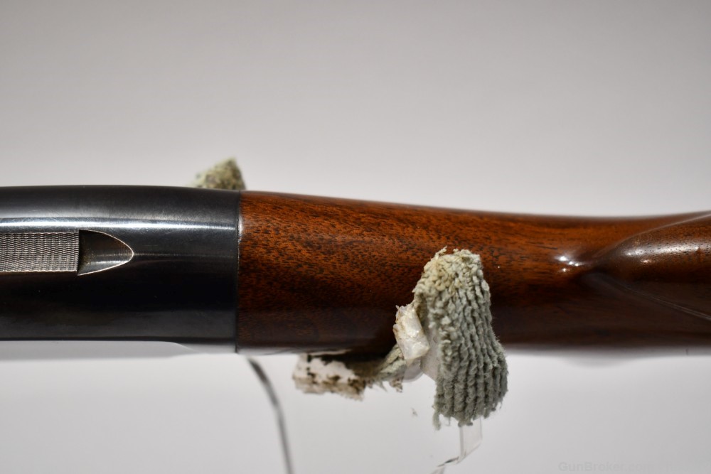 Winchester Model 12 Pump Shotgun 2 3/4" 12 G 30" Plain 1940 C&R-img-24