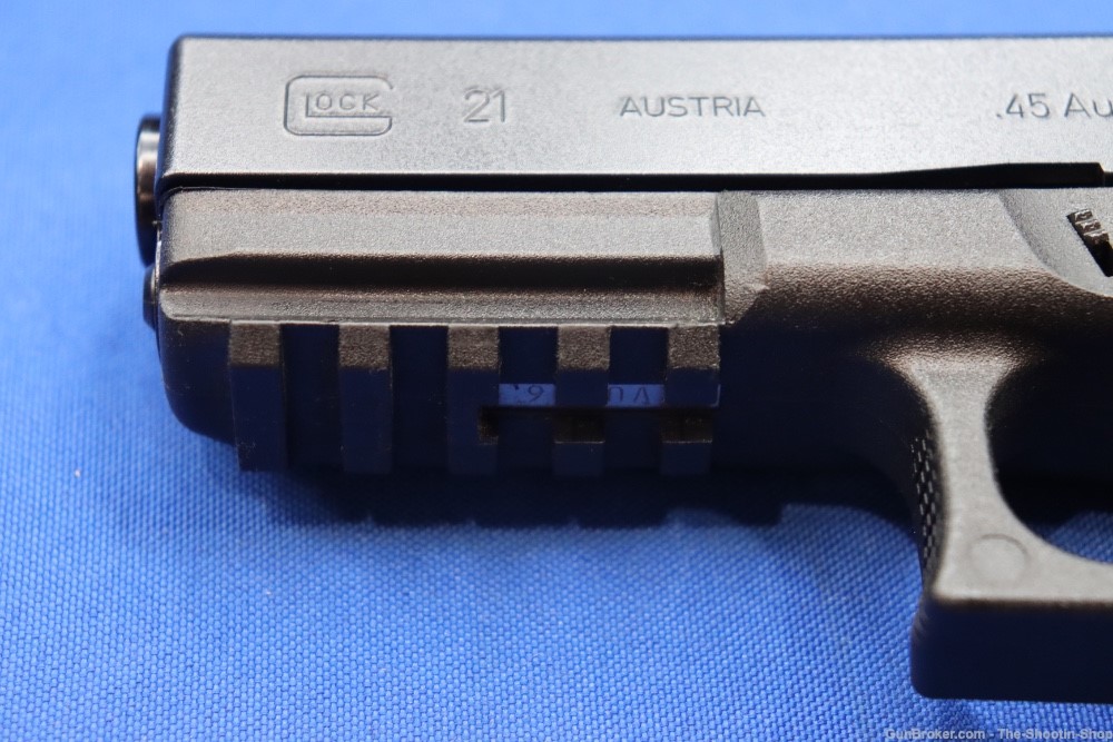 Glock Model G21 SF Pistol RARE PICATINNY 1913 RAIL Gun 45ACP AMBI Mag Catch-img-7
