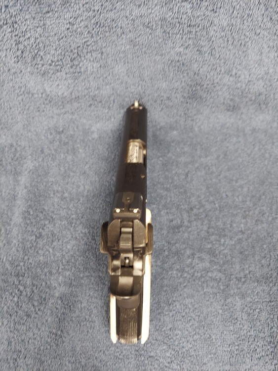 Smith & Wesson Model SW1911SC-E Series Pistol in .45ACP 5"-img-7