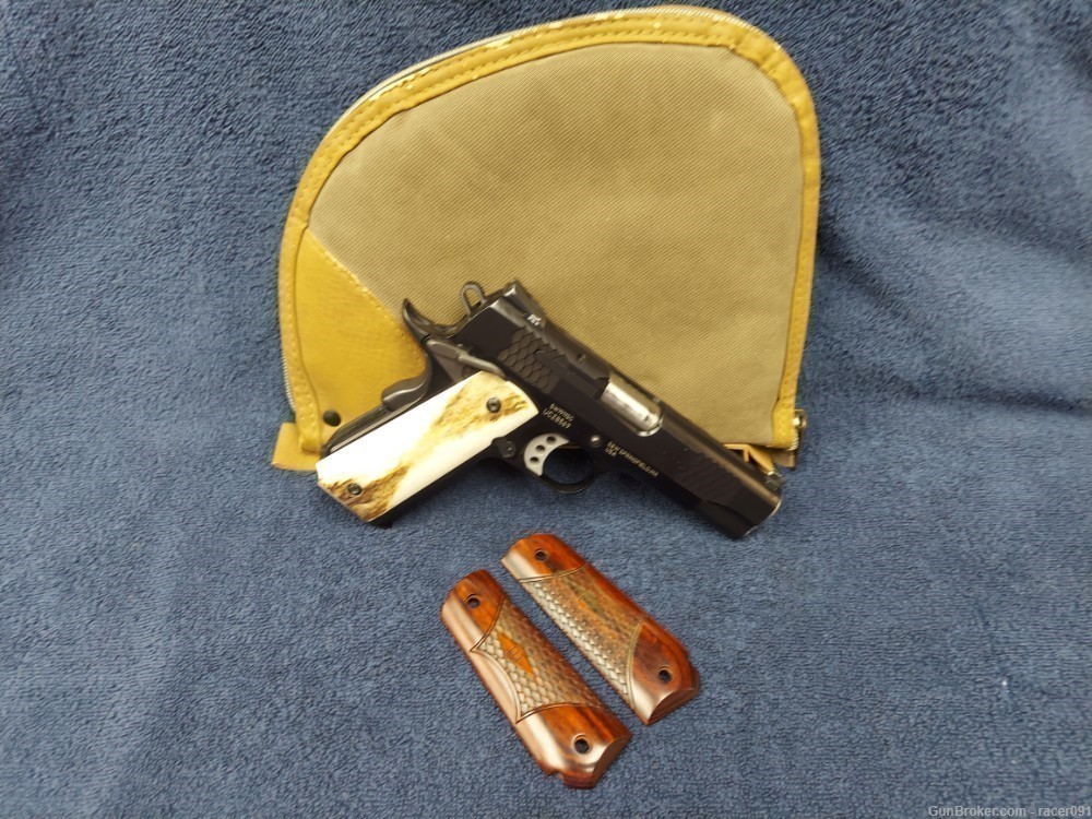 Smith & Wesson Model SW1911SC-E Series Pistol in .45ACP 5"-img-1