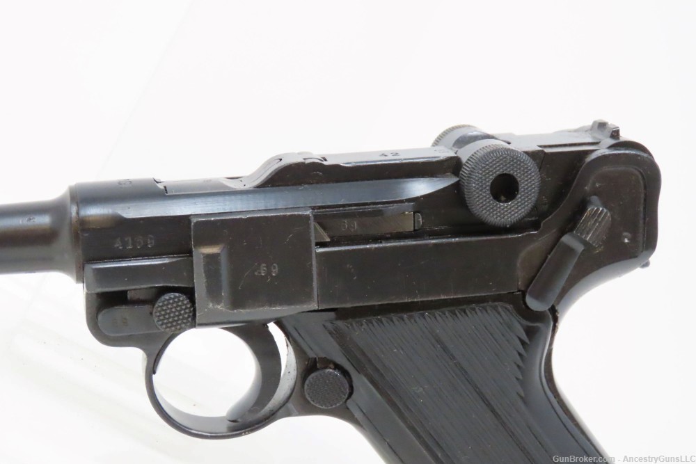 “1940” Date World War II German Mauser “42” Code 9mm LUGER PISTOL WWII  -img-4