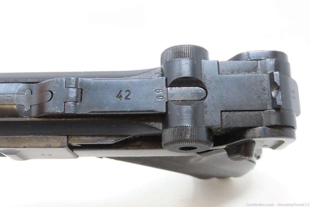 “1940” Date World War II German Mauser “42” Code 9mm LUGER PISTOL WWII  -img-9