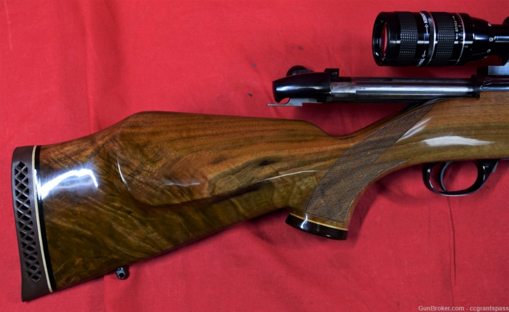Weatherby Mark V - 300 Wby Magnum - Left Handed-img-6