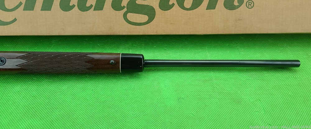 Remington 700 BDL * CUSTOM DELUXE * 25-06 Rem * ENHANCED ENGRAVING-img-21
