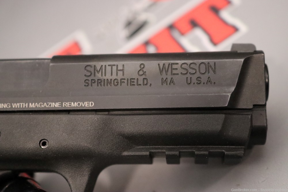 Smith & Wesson M&P9 9mm 4.25" -img-9