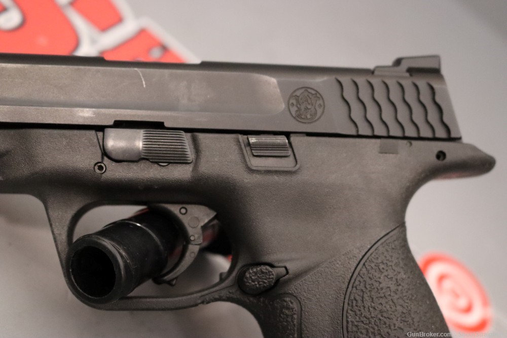 Smith & Wesson M&P9 9mm 4.25" -img-4
