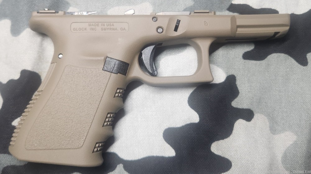 Glock G19 Complete frame  Gen 3 FDE  New-img-0