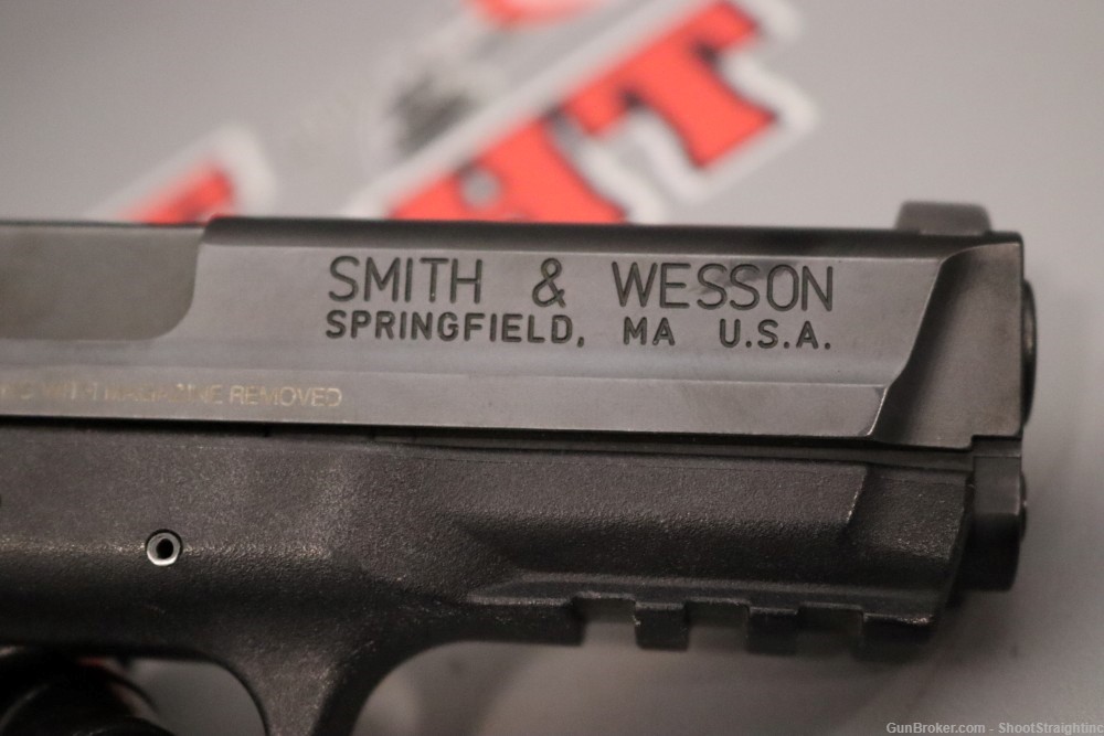 Smith & Wesson M&P40 4.25" .40 S&W -img-9