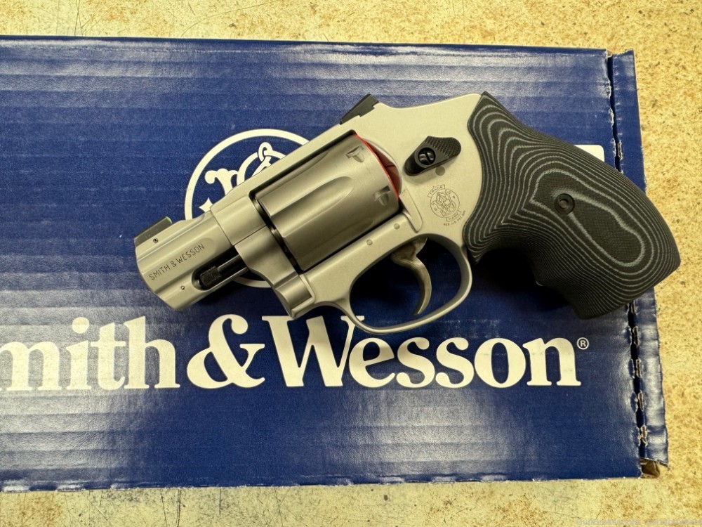Smith & Wesson 632 ULTIMATE CARRY  32H&R 6RD XS NS G10 GRIPS LIPSEY'S 632UC-img-4