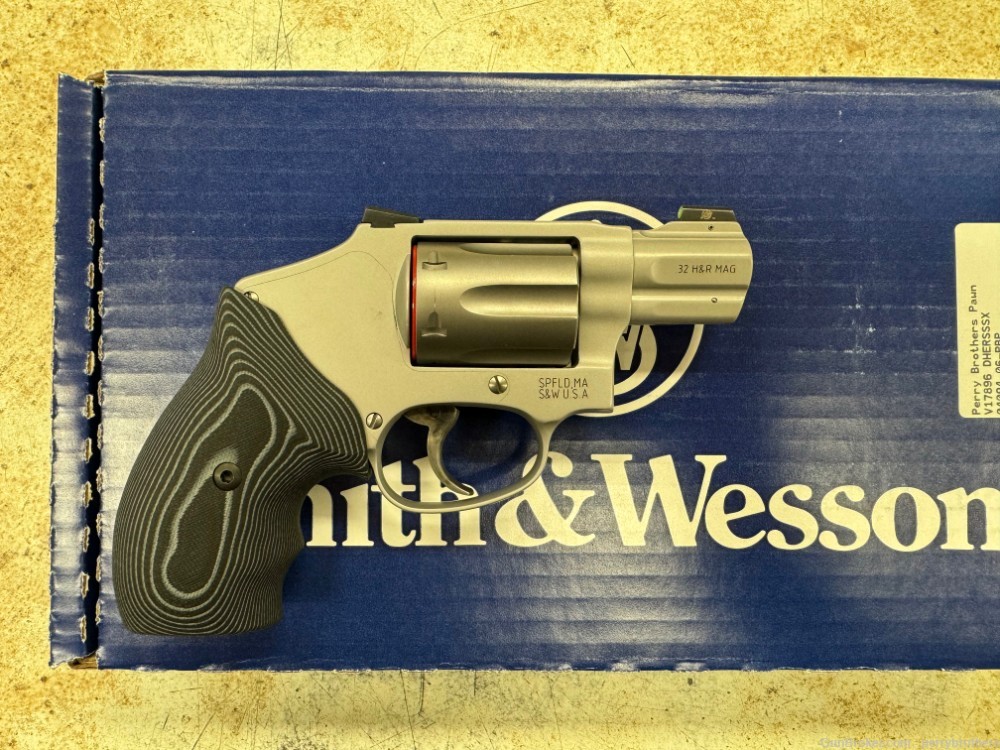 Smith & Wesson 632 ULTIMATE CARRY  32H&R 6RD XS NS G10 GRIPS LIPSEY'S 632UC-img-5