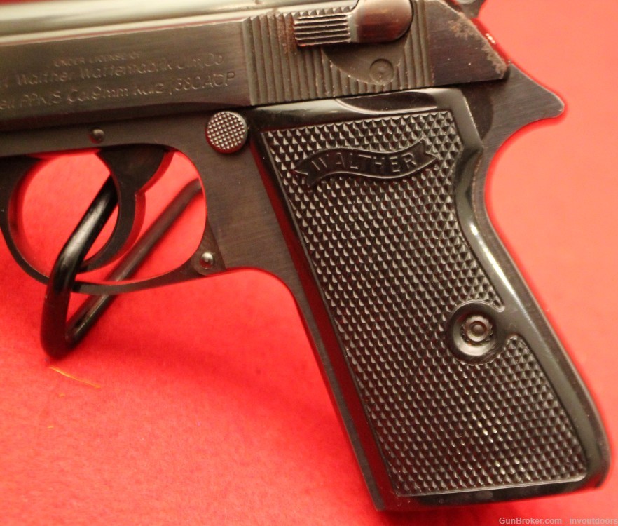 Walther PPK/s .380 Interarms Imports semi-auto 3"-barrel pistol.-img-15