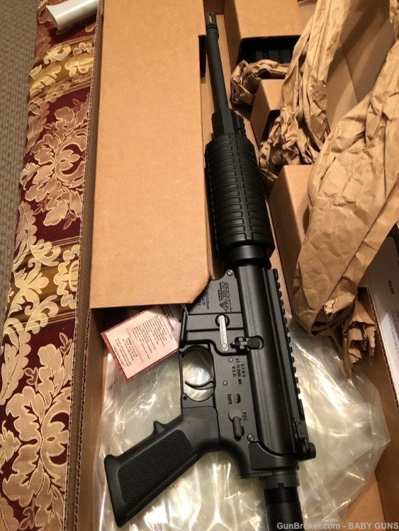 DPMS AR-15 NEW IN BOX-img-6