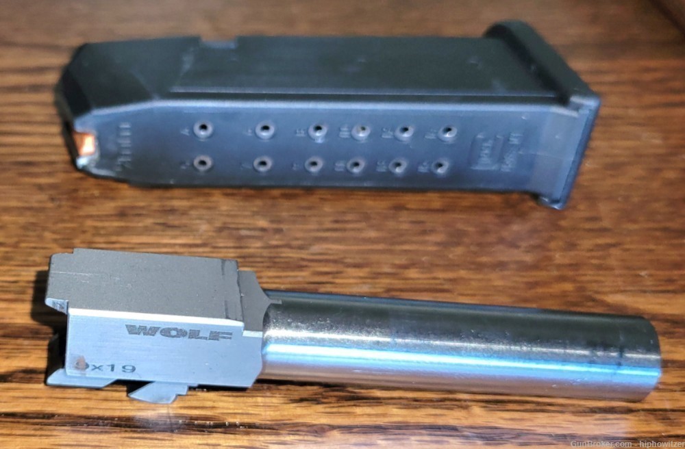 Glock 23 9mm Conversion kit - Barrel and 1- 15rd Mag-img-0