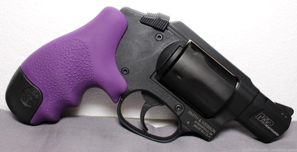 Smith & Wesson M&P Bodyguard 38 Spl + P 5 Shot # BG38-1 Revolver-img-1