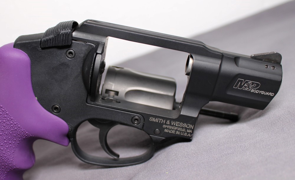 Smith & Wesson M&P Bodyguard 38 Spl + P 5 Shot # BG38-1 Revolver-img-11