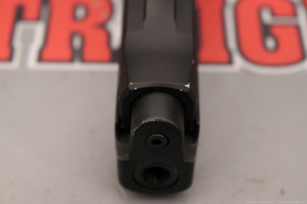 SIG Sauer P239 9mm 3.6" w/ Hogue Grips-img-8