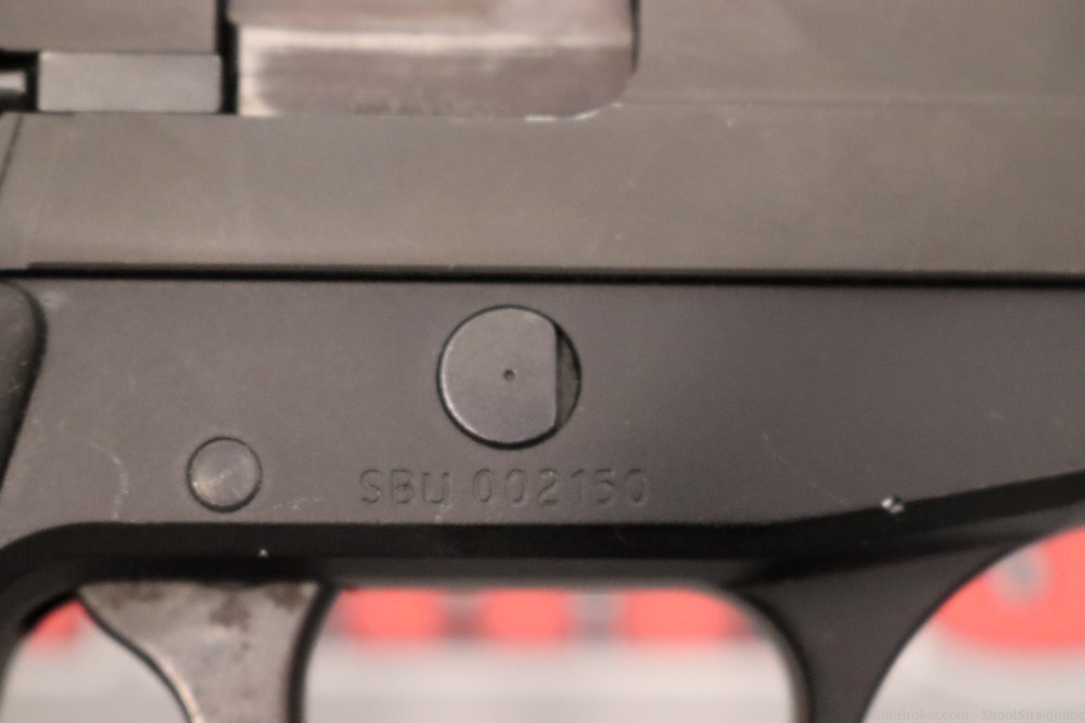 SIG Sauer P239 9mm 3.6" w/ Hogue Grips-img-5