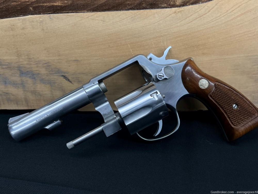 Smith And Wesson 64-3 .38 S&W Special with original box-img-2
