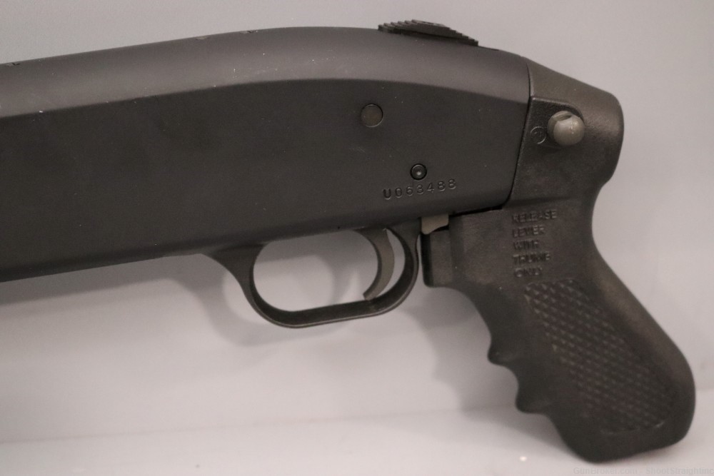 Mossberg 500 12ga w/ Heat Shield & Pistol Grip - 8 Shot -3"  w/ Light-img-21