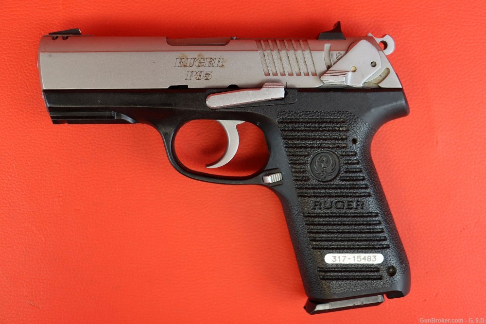 Ruger P95 9mm- GOOD COND!-img-1