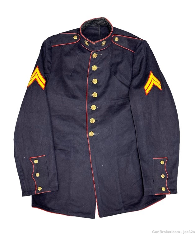 WW2 USMC Marine III Amphibious Corps Uniform NAMED DRESS BLUES tunic WWII -img-1