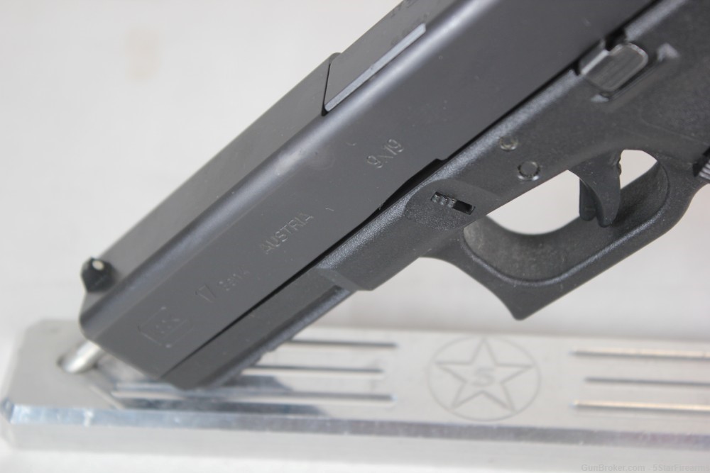 GLOCK 17 Gen 4 3 mags LE trade in Layaway Available NO RESERVE!-img-5