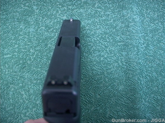 Used Glock 19  9MM-img-3