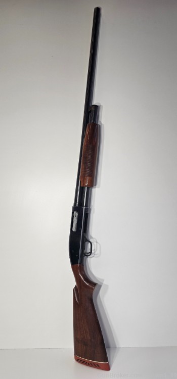 Mossberg 500A pump action shotgun...BIDDING-img-0