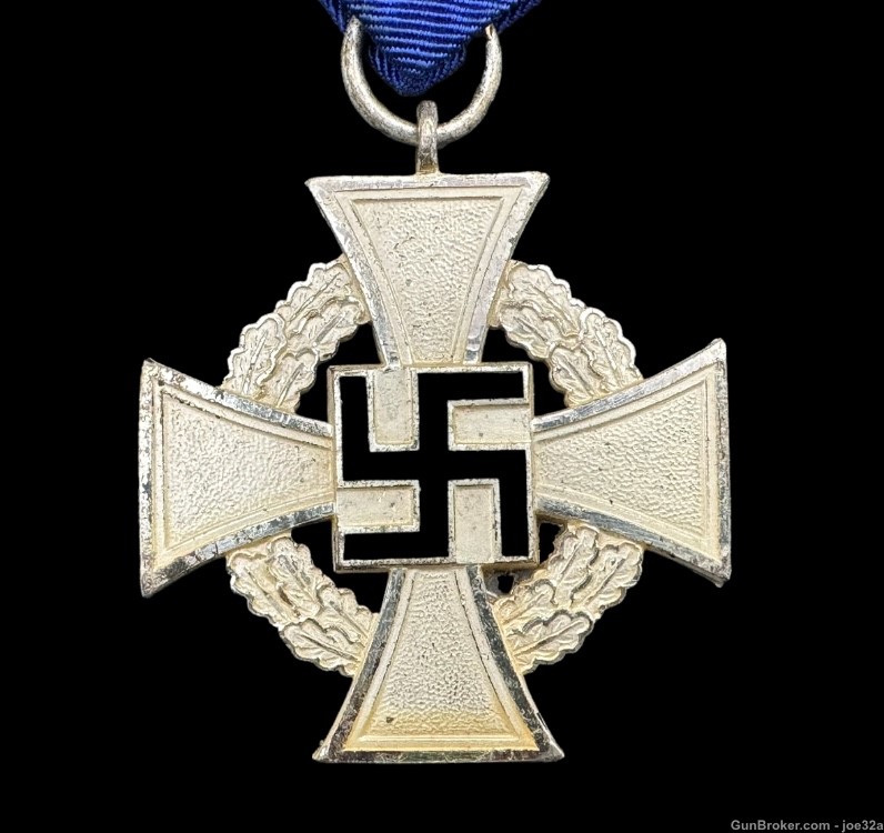 WW2 German Faithful 25 Year Service Cross Hindenburg WW1 badge  WWII medal -img-2
