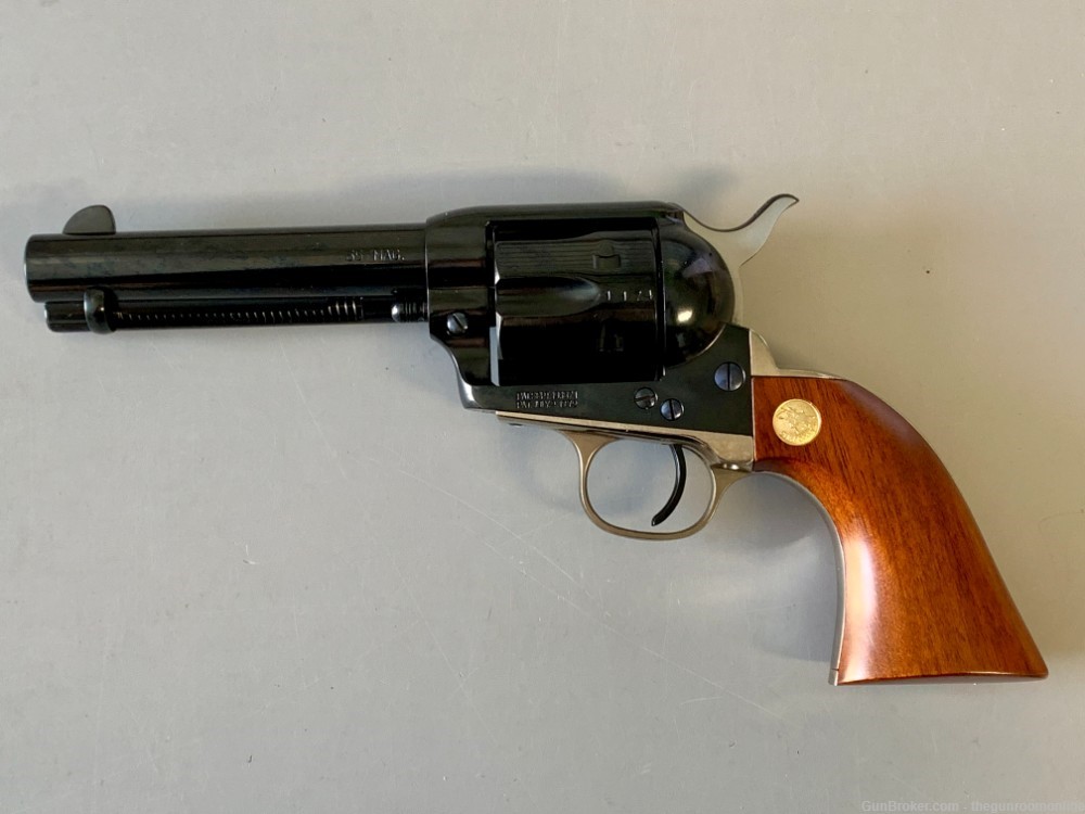 Cimarron A. Uberti Pistoleer 357 Magnum 4.75 Inch NEVER FIRED-img-3