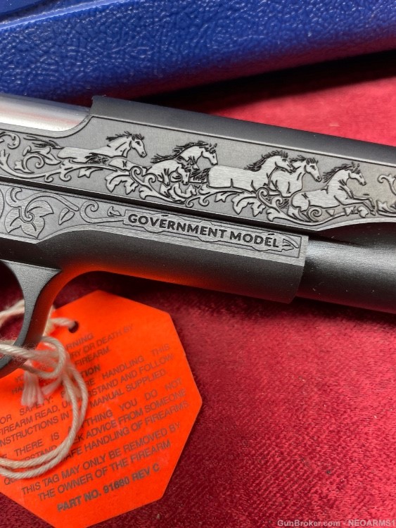 NIB Colt 1911 Government. 45acp Incredible Engraved John Wayne (The Duke) !-img-3