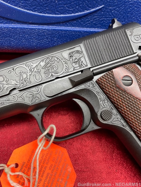 NIB Colt 1911 Government. 45acp Incredible Engraved John Wayne (The Duke) !-img-10