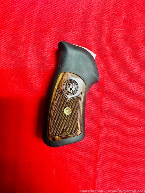 Ruger sp101 like new!-img-14