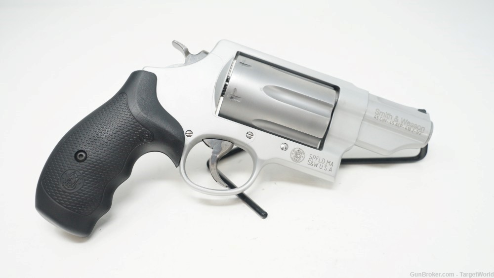 SMITH & WESSON GOVERNOR 2.75" 6 ROUND .45/410 MATTE STAINLESS (SW160410)-img-1
