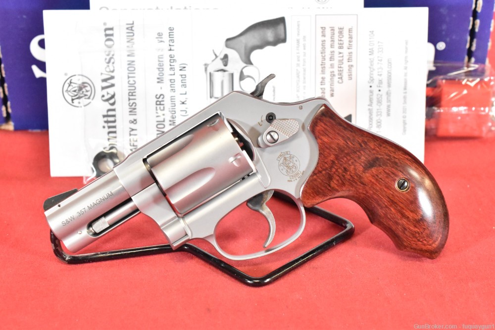 Smith & Wesson Model 60 LadySmith 2.1" 357 Mag 5-Shot 162414 60-60-img-1