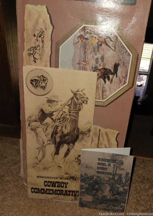 Winchester 94 - Commemorative BOX & SLEEVE, DOCS  & Hang Tag for  COWBOY -img-1