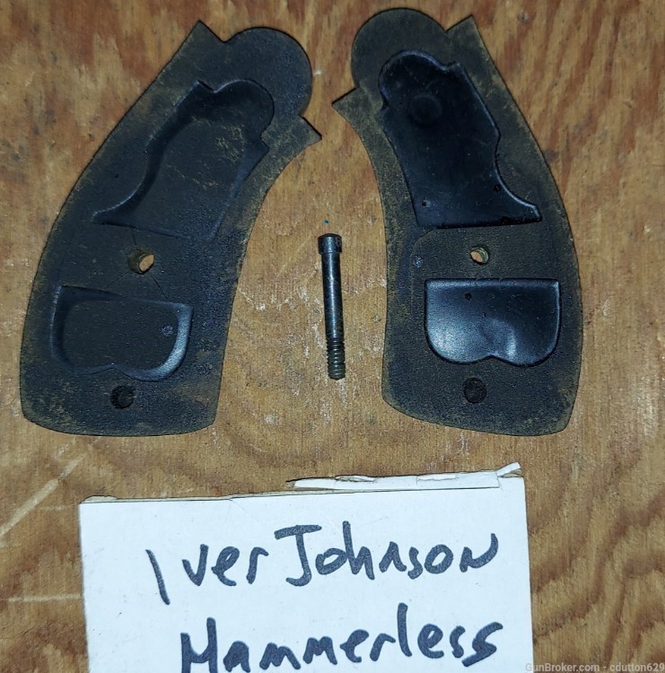 Iver Johnson revolver grips original horn grips in near perfect condition-img-1