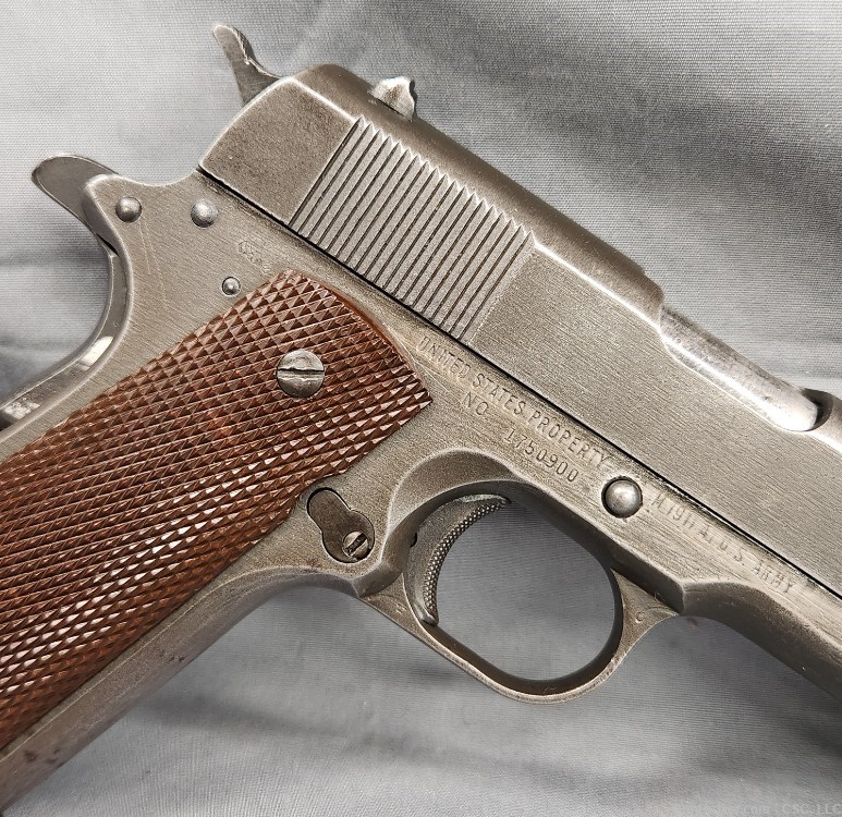 Remington Rand M1911A1 pistol U.S. Army 1944 World War II era-img-2