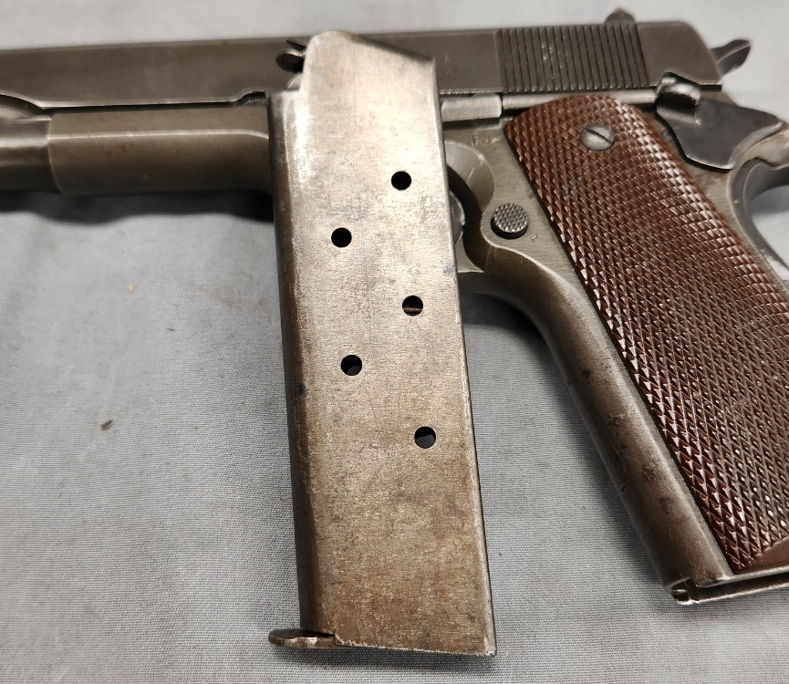 Remington Rand M1911A1 pistol U.S. Army 1944 World War II era-img-25