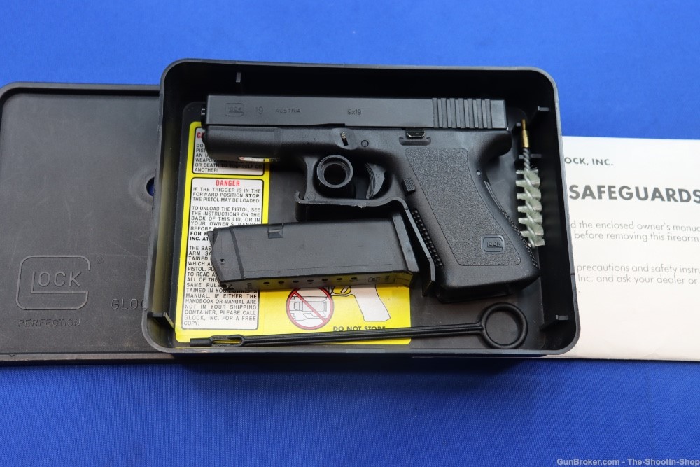 Glock Model G19 GEN2 Pistol 9MM 4" 19 GEN 2 10RD Rare Gun 1996 MFG Austria -img-0