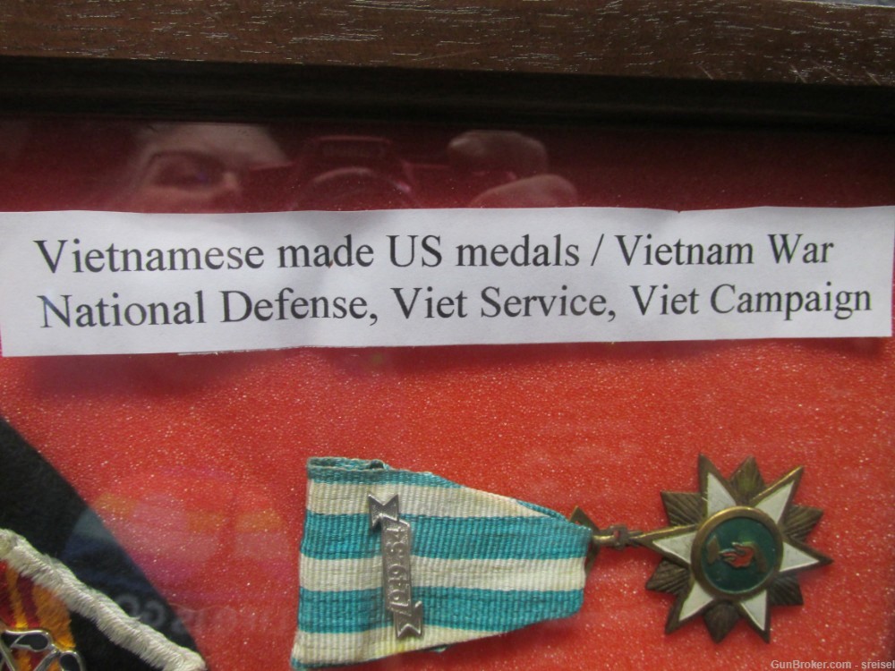 VIETNAM WAR VETERANS GROUPING-SPECIAL FORCES AND MEDALS WITH CASE-img-1