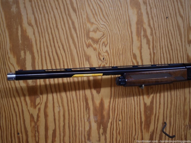 BROWNING A5 12GA 26" 3" 4+1 WALNUT/BLUED w/factory case+5 chokes+wrench+-img-10
