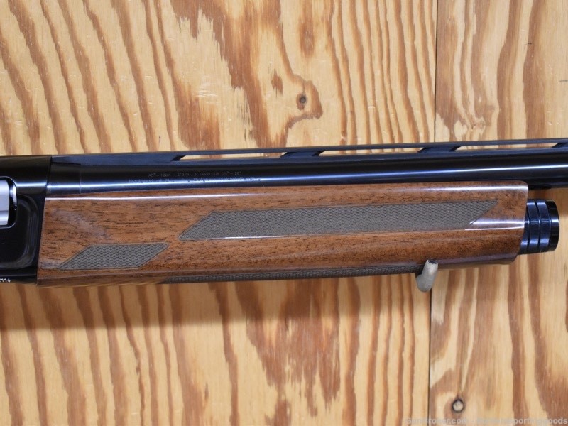 BROWNING A5 12GA 26" 3" 4+1 WALNUT/BLUED w/factory case+5 chokes+wrench+-img-3