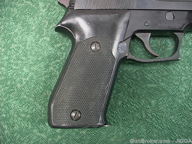 Used Sig Sauer P220  45acp-img-6
